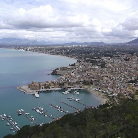 Apartament Zu Pippinu Castellammare del Golfo Zewnętrze zdjęcie